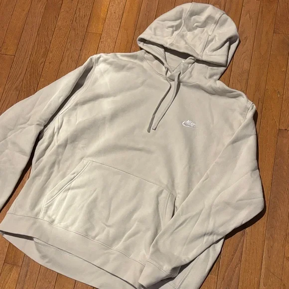 Nike Men's Cream Hoodie - Picture 3 of 3